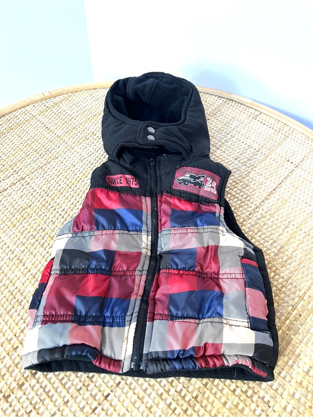 Boyz Wear Vintage 90s Y2K puffer vest Colorblock red black hooded baby Boy 18m